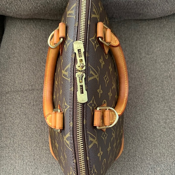 Louis Vuitton Alma Pm - Picture 12 of 12